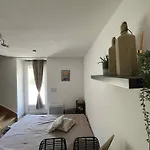 Maison Au Calme , Proche Du Parc Du Pdf Casa de Férias *