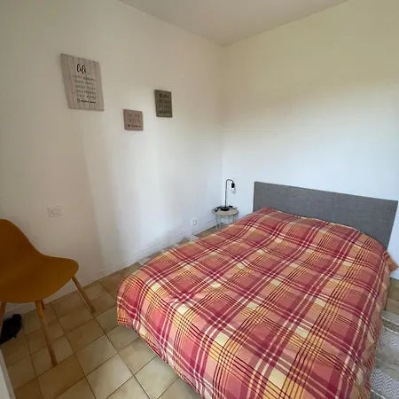 Maison Au Calme , Proche Du Parc Du Pdf Holiday home