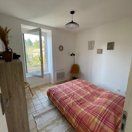 Dom wakacyjny Maison Au Calme , Proche Du Parc Du Pdf *