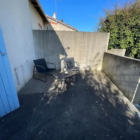 Maison Au Calme , Proche Du Parc Du Pdf Pouzauges