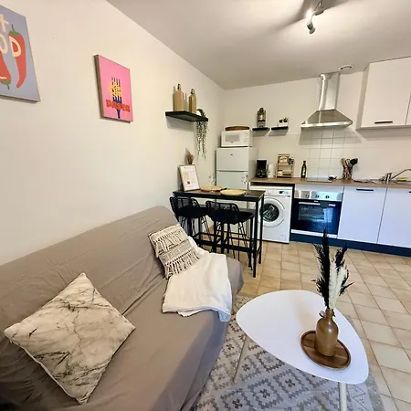 Maison Au Calme , Proche Du Parc Du Pdf *