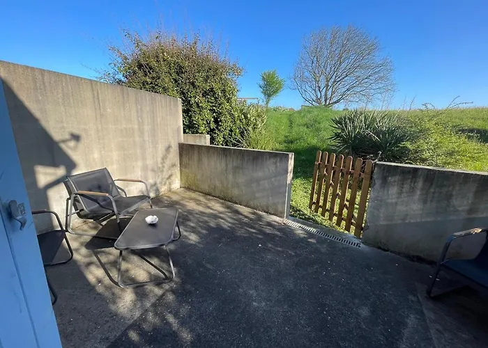 Maison Au Calme , Proche Du Parc Du Pdf *